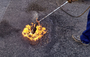 Earsham flat roofing repairs