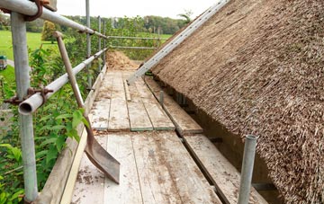 advantages of Earsham thatch roofing